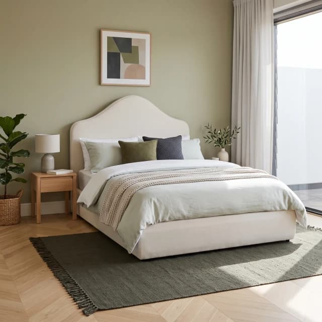 Gas-Lift Storage Platform Bed Cream Linen