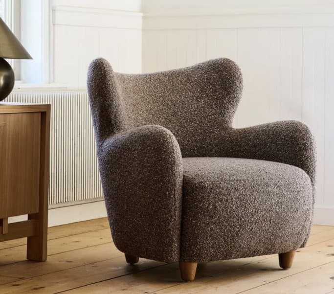 Textured Upholstered Armchair Fabric Or Leather Armchair — Living Room